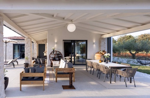 Rasa Villa | Villa Casa Muso beautiful holiday home with private pool for up to 8 guests