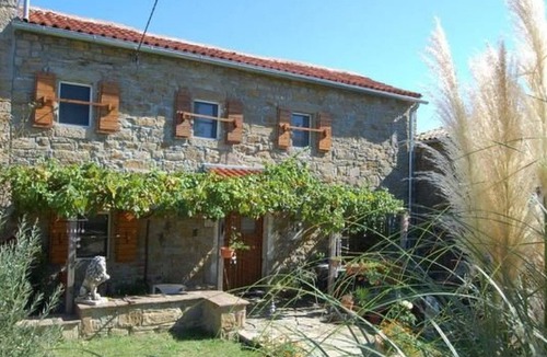 Bric House | Villa Casa Sarina by Interhome