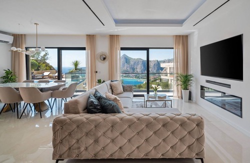 Borak Villa | Villa Casa Vita features a sea view, billiards, sauna, and a heated pool