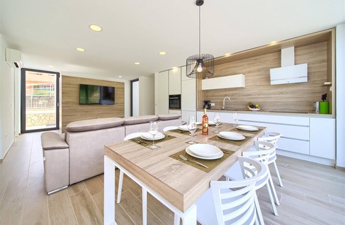 Vrh Villa | Villa Celeia - Luxurious villa with heated pool in city centre of Krk
