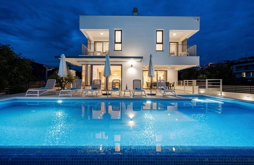 Seget Vranjica Villa | Villa Consido, a 3-Bedroom Retreat with sea views