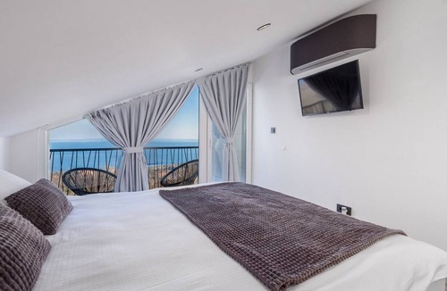 Poljane Villa | Villa Corichi with Swimming Pool