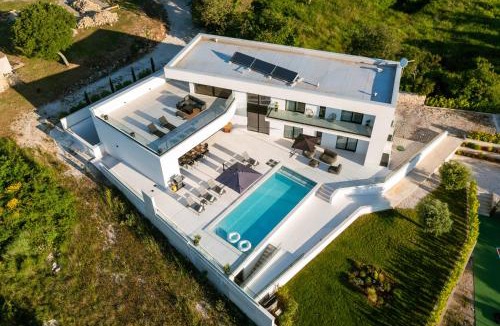 Gondolici Villa | Villa Del Mare - sea view luxury villa in Labin