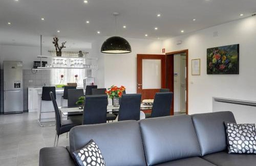 Bratulici Villa | Villa Delle Rondini