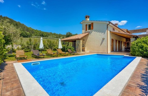 Buzet Villa | Villa Dol