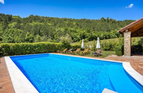 Buzet Villa | Villa Dol