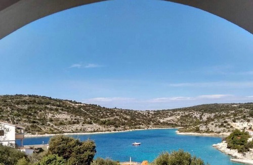 Sevid House | Villa Elena mit Pool, nur 60 Meter zum Meer by Interhome
