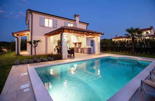 Kavran Villa | Villa Ema - 3 bedrooms with private pool