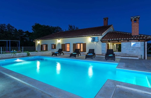 Rebici Villa | Villa Emanuel Comfortable holiday residence