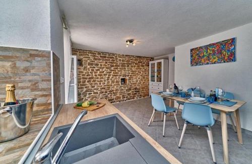 Srednje Selo Villa | Villa Fortuna