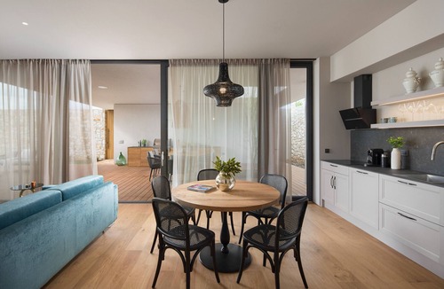 Gajana Villa | Villa Gaia 3 for 6 people near Fažana with 41 m2 heated pool, sauna & pet friendly