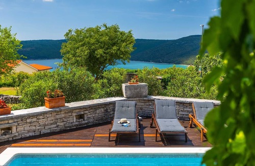 Trget Villa | Villa Gelci