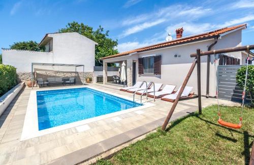 Marcana Villa | Villa House Gortan - with heated pool near Pula Istria - Ferienhaus Istrien