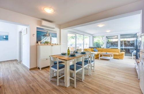 Klenovica House | Villa Turquoise breeze (V9841-K1) - Klenovica (Novi Vinodolski)