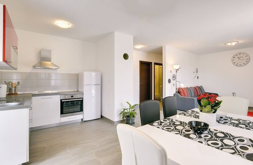 Rebici Villa | Villa in Barban near Beach & Pool