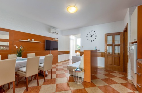 Dramalj Apartment | Villa in Dramalj, family friendly, pool, close to the beach