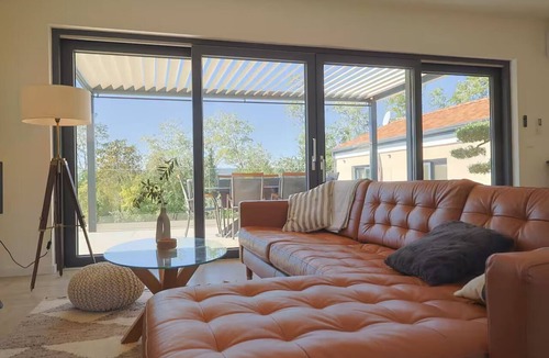 Paradiz Villa | Villa in Paradise with Heated Pool - Three Bedroom Villa With Terrace