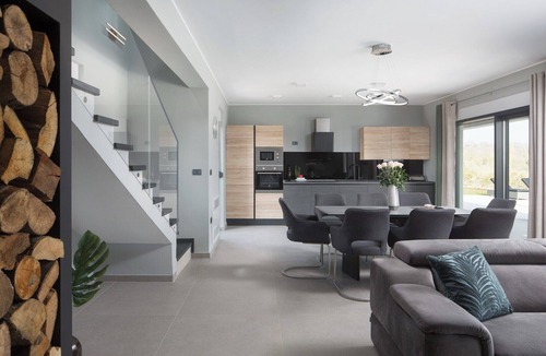 Orbanici Villa | Villa Infinity by Istrabook