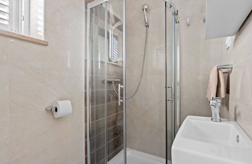 Peruski Villa | Villa Javor Comfortable holiday residence