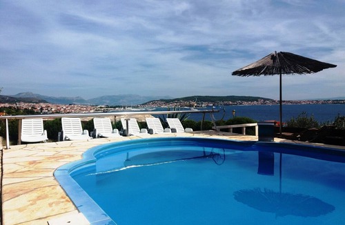 Seget Donji Apartment | Villa Julio's two bedroom top floor apartment number 3 with an outstanding views