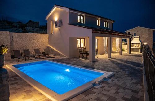 Zubovici Villa | Villa Kamia - Luxury seaview villa with private heated pool