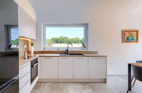 Vinkuran House | Villa Karlo by Interhome