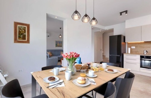 Vinkuran House | Villa Karlo by Interhome