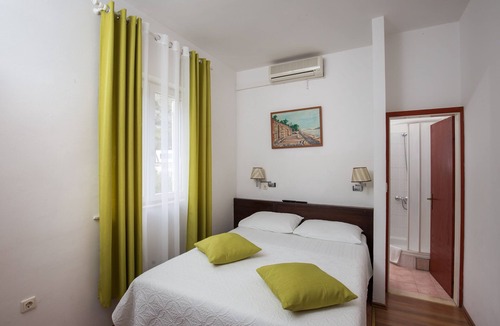 Rozat House | Villa Konalić - Economy Double Room with Garden View