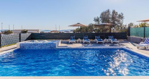 Rudine House | VILLA LaMARIN