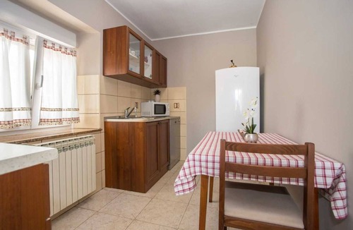 Belavici Villa | Villa Lara, renovated holiday home