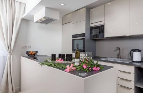 Jadranovo House | Villa Lea by Interhome