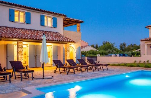 Belavici Villa | Villa Leticia