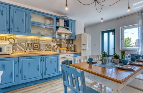 Hreljin House | Villa LETICIJA - Luxusvilla mit beheiztem Pool, Sauna, Fitness & Grillplatz in by Interhome