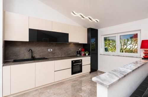Krnica Villa | Villa LM - Four Bedroom Villa, Sleeps 9