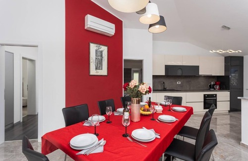 Krnica Villa | Villa LM - Four Bedroom Villa, Sleeps 9