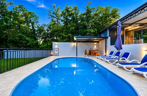 Becici Villa | Villa Luka (Istria - Labin)