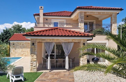 Pinezici Villa | Villa Lukas&Ana s bazenom,dječjim igralištem