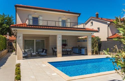 Porat Villa | Villa Magdalena