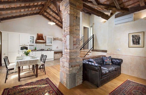 Gondolici Villa | Villa Malini with Pool, Sauna and Fenced Garden