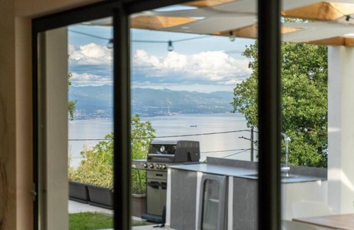 Vela Ucka Villa | Villa Mare&Monti in Opatija, EV charger, Pool, Sea view, BBQ