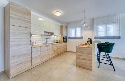 Sveti Anton House | Villa Mare With Private Pool And Garden, Malinska, Croatia
