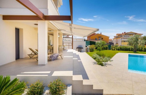 Medulin Villa | Villa Marija Medulin by Villsy