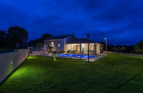 Belavici Villa | VILLA MARTI WITH PRIVATE POOL. BELAVICI - ISTRIA.