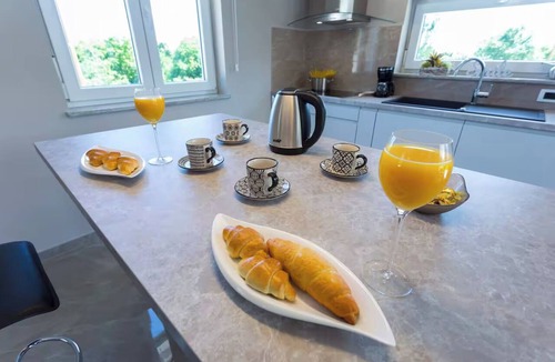 Belavici House | Villa Martina (V6032-K1) - Rakalj