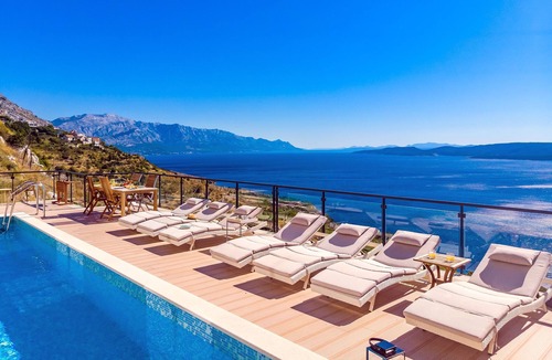 Lokva Rogoznica Villa | Villa Mia with private pool, Whirlpool, gym, sauna, sea views