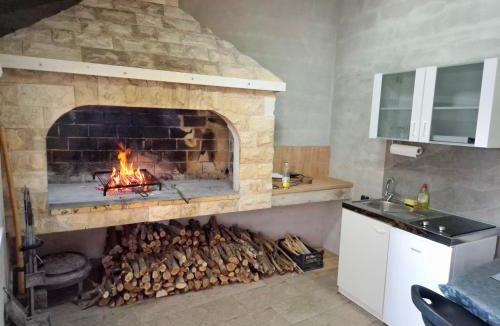Sestanovac House | Villa Mile-with private heated pool