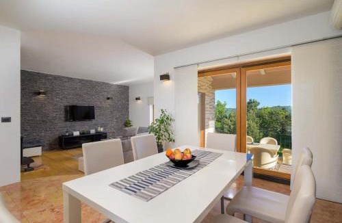 Novaki Pazinski Villa | Villa Mirna by Istrialux
