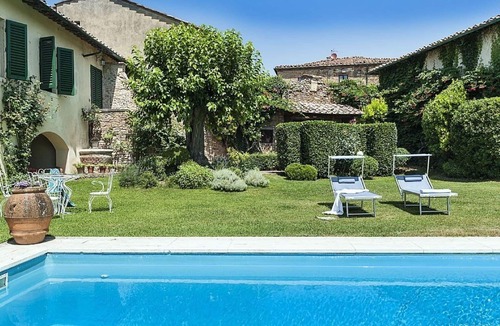 Chiusdino Villa | Villa Montalcinello in Siena, private pool