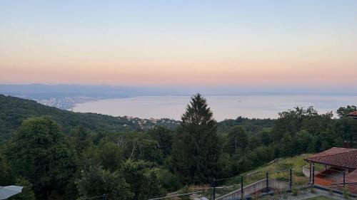 Veprinac Apartment | Villa Montana - Apartment Panorama 2 with beautiful sea view near Opatija