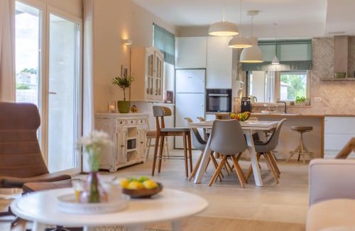Butkovici Villa | Villa MyKoltrina in Central Istria for 10 persons with with wellness & 72 m2 large pool